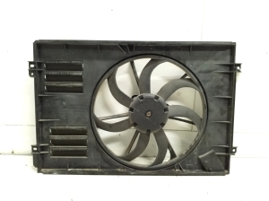  Ventilateur de refroidissement et ses pièces 