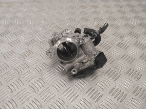  Accelerator valve 