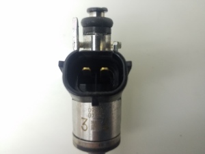  Fuel injector 