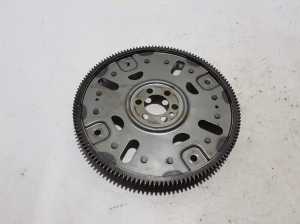  Clutch flywheel 