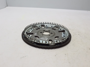  Clutch flywheel 