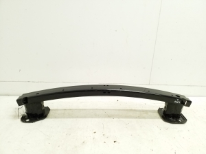  Rear bumper beam 