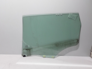  Glass rear side door 