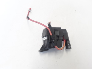  Fuse block holder under the hood 