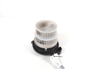  Heizungsgebläsemotor 
