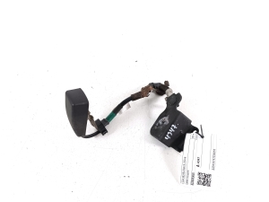  Das Kabel ist minus 