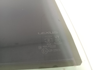  Hintere Seitentür aus Glas 