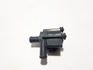  Zusatzwasserpumpe 