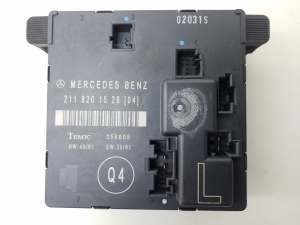  Rear side door control unit 