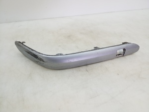  Front bumper trim strip 