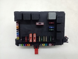  Fuse box in the boot 