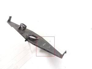  Halter für Einparkhilfe vorn 