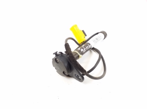  Motorhaubenaufprallsensor 