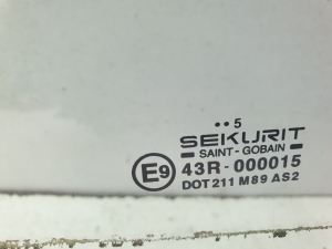  Fenster Scheibe Tür vorne 