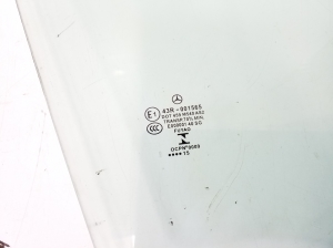  Fenster Scheibe Tür vorne 