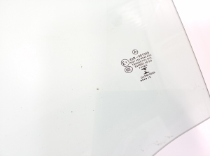  Fenster Scheibe Tür vorne 