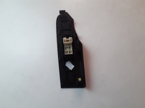  Fensterheberschalter vorne 