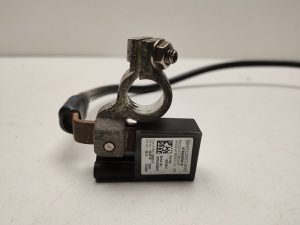  Das Kabel ist minus 