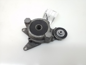  Strap tensioner 