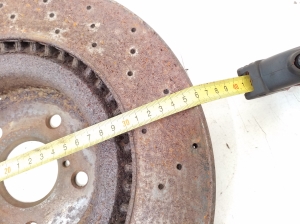  Bremsscheibe vorne 