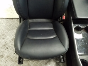  Innenraum komplett und seine Details 