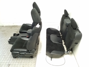  Innenraum komplett und seine Details 