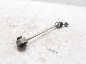  Stabilisator vorne gezogen 
