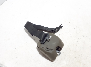  Sicherheitsgurt hinten 