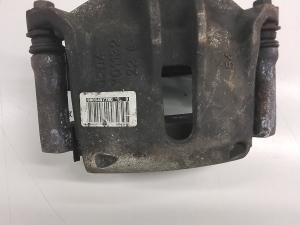  Bremssattel vorne 
