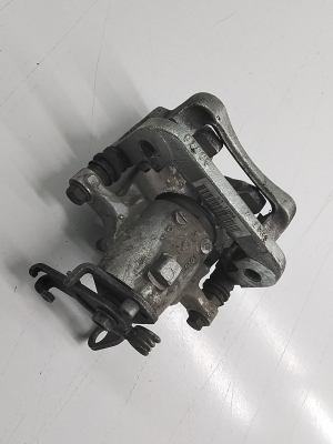  Bremssattel hinten 