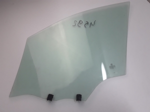  Fenster Scheibe Tür vorne 