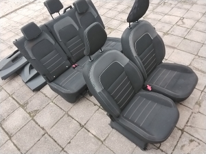  Innenraum komplett und seine Details 