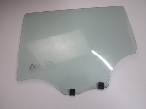  Hintere Seitentür aus Glas 