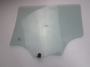  Hintere Seitentür aus Glas 