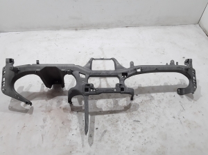  Armaturenbrettträger 