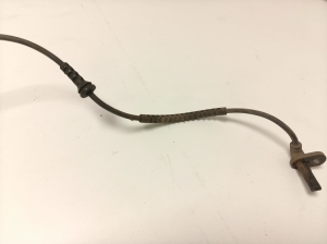  ABS-Sensor vorne 