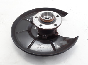  Rear hub 