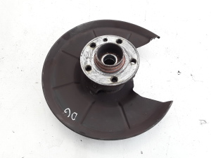  Rear hub 